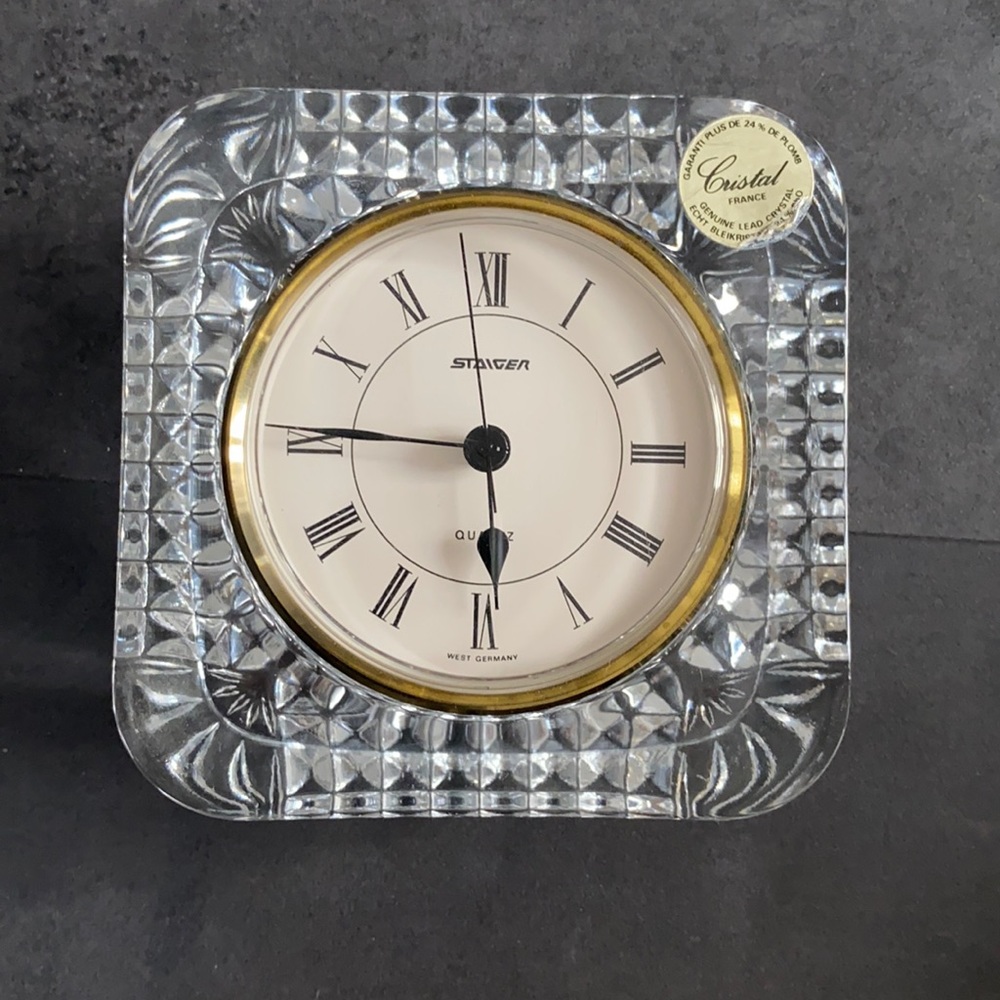 Vintage Crystal Stager Clock 4” x 4” Gold Trim White Face